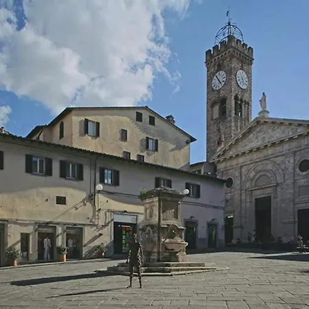 Apartament Casa Via Della Rocca Luna